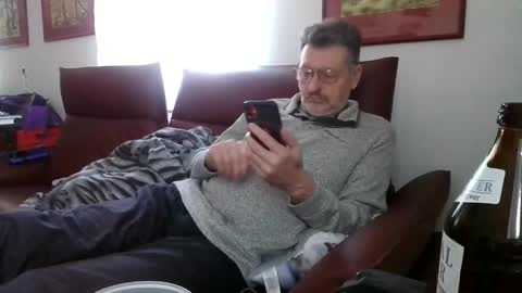 trebgeis1 online show from March 22, 11:58 am