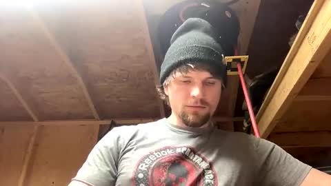 treeman817 online show from February 25, 10:35 pm