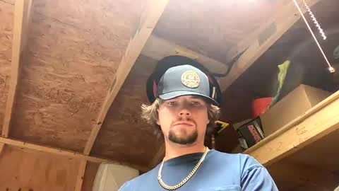 treeman817 online show from July 24, 8:50 pm
