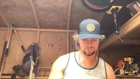 treeman817 online show from July 28, 12:30 am