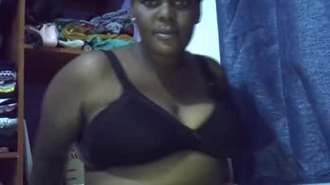 trendybootie online show from March 7, 8:14 am