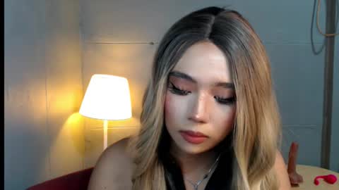 trexie_fucks15 online show from November 12, 6:05 am