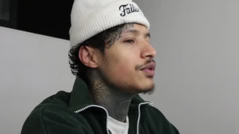 - trieone online show from January 13, 12:09 am