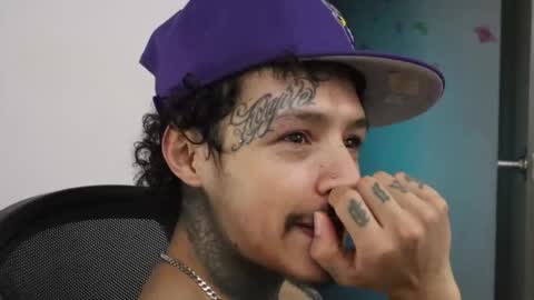 - trieone online show from October 2, 12:42 am