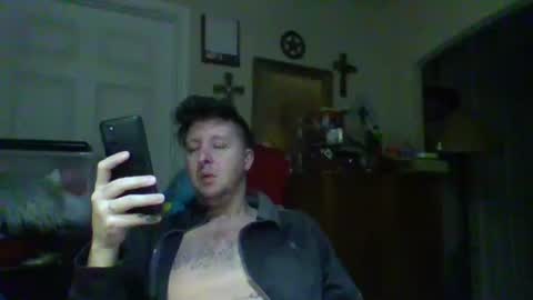 trillnonymau5 online show from January 20, 11:35 am