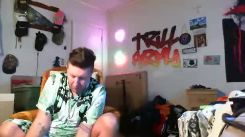 trillnonymau5 online show from January 10, 9:42 pm