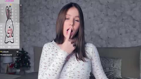 Bubbles online show from February 11, 8:23 pm