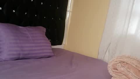 trinatrina94 online show from December 22, 3:46 am