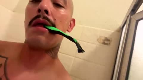 tripod4209 online show from March 12, 10:50 pm