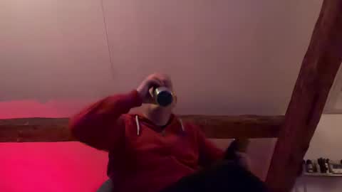 Triton online show from February 22, 2:28 am