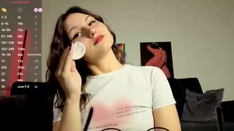 trixibell online show from December 3, 6:36 am