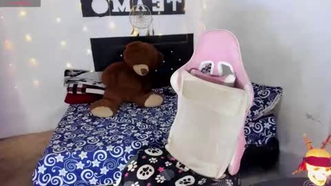 trixxy online show from March 12, 6:33 pm