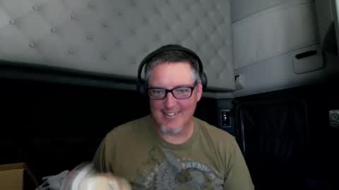 TiggerLover73 online show from September 29, 5:23 pm