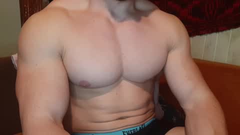 Troncq online show from February 26, 11:11 am