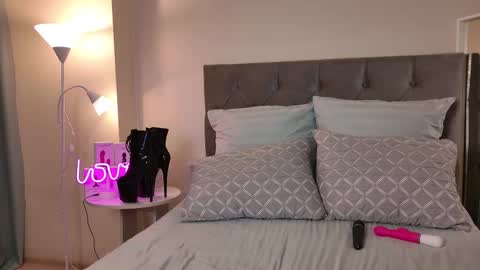 Alexandra online show from February 12, 4:12 am