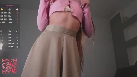 Grace online show from December 2, 8:18 pm