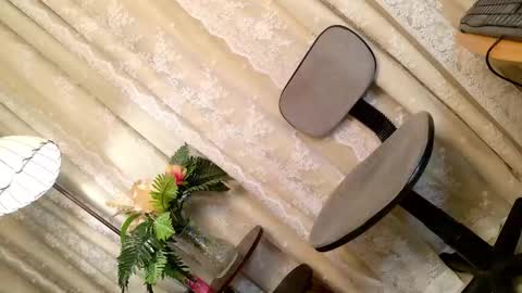 Chloe online show from November 23, 6:55 am