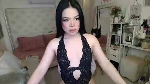 Snapshot of ts_miya chatting on December 5, 11:44 am sweet miya online show from December 5, 11:44 am