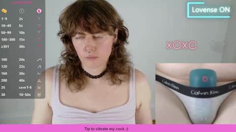 Ellie Ryder online show from May 2, 12:16 am