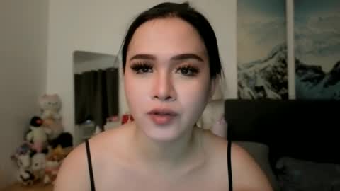 Bella Ratbu online show from April 18, 9:55 am