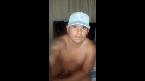 tuliocastillo16 online show from March 16, 9:46 am