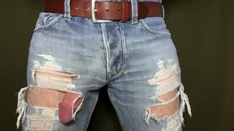 Phil Box online show from April 5, 3:36 am