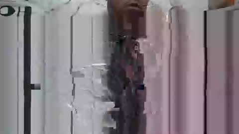 Snapshot of turu_big chatting on October 5, 1:58 am turu_big online show from October 5, 1:58 am