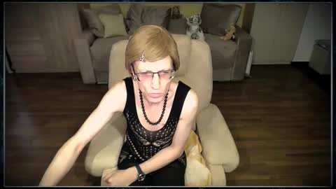 Clementine online show from February 17, 8:46 am