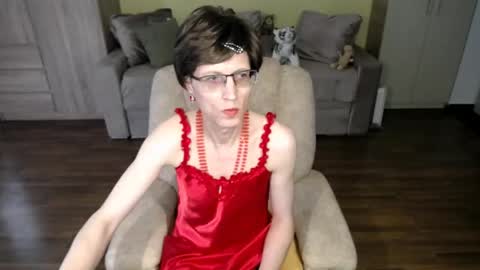 Clementine online show from May 17, 11:08 am