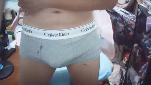 Lu online show from April 11, 6:34 pm