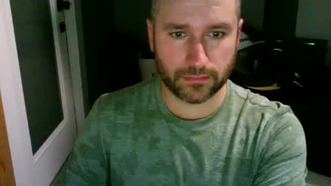 twattickler96 online show from October 28, 2:23 am