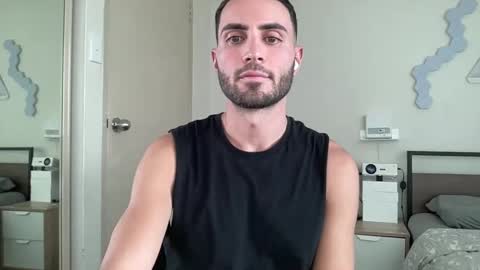 Twinkboy online show from February 15, 7:49 am