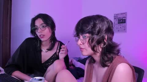 Eve  Lili online show from November 21, 11:25 pm