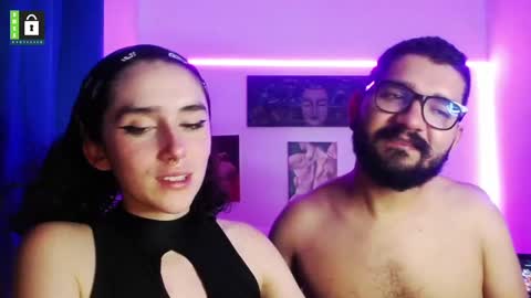 TwinFlamesXX online show from February 13, 6:30 am