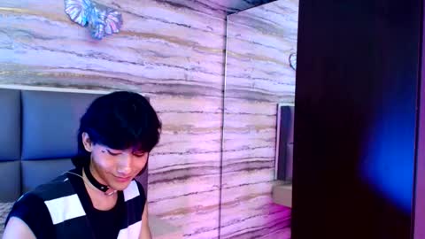 twinslovers_ online show from November 19, 4:12 am