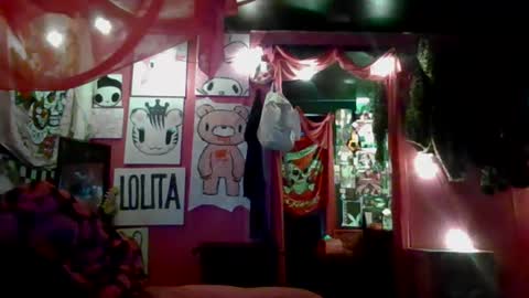 twizzytoxic22 online show from July 7, 1:18 am