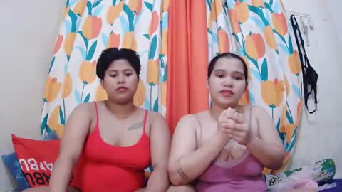 Lyn and lea online show from February 26, 9:01 am