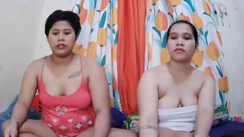 Lyn and lea online show from March 6, 5:46 am