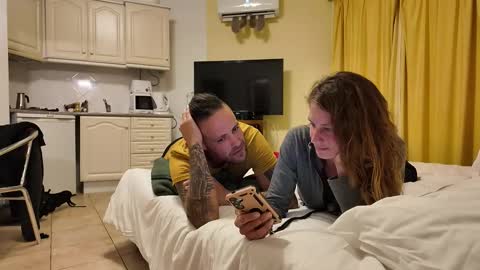 twowithoutfilter online show from November 14, 6:43 pm