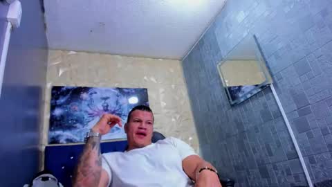 Tyleer Scot online show from May 22, 3:52 pm