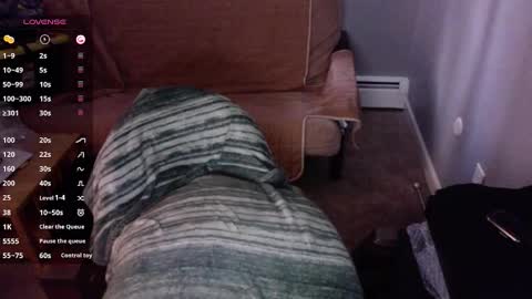 tyler4478 online show from January 6, 6:23 pm