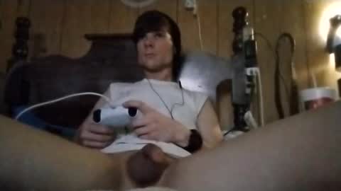 Tyler online show from November 19, 4:28 pm