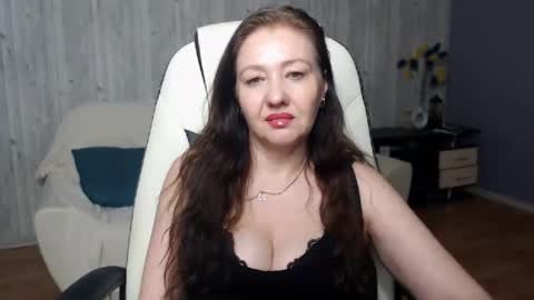 tyramories online show from February 15, 12:48 pm