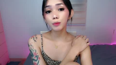urbbgirl alliah online show from June 20, 6:03 pm
