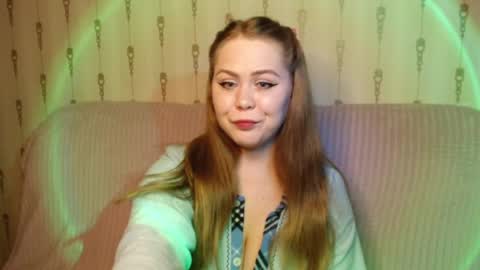 Helen online show from May 21, 1:28 pm