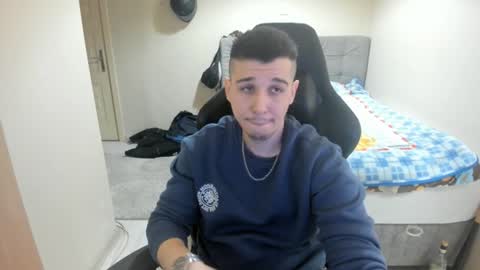 Snapshot of ulxer chatting on January 27, 7:24 pm hi im mike tyson - online show from January 27, 7:24 pm