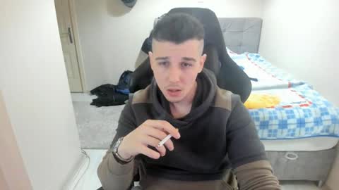 Snapshot of ulxer chatting on January 24, 9:04 pm hi im mike tyson - online show from January 24, 9:04 pm