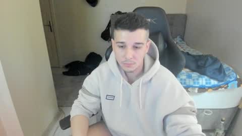 Snapshot of ulxer chatting on January 27, 10:27 pm hi im mike tyson - online show from January 27, 10:27 pm