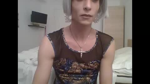 unadiosa online show from February 5, 9:02 am