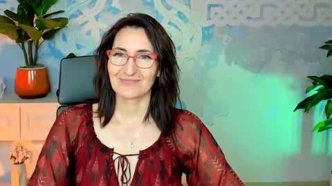 Snapshot of unatera chatting on October 18, 5:55 am UnaTera online show from October 18, 5:55 am